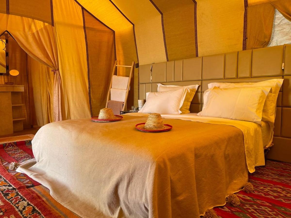 Erg Chebbi Sahara Camp Hotel Merzouga Bagian luar foto