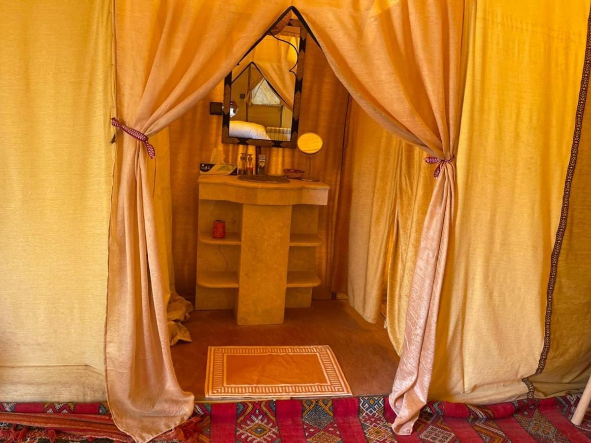 Erg Chebbi Sahara Camp Hotel Merzouga Bagian luar foto