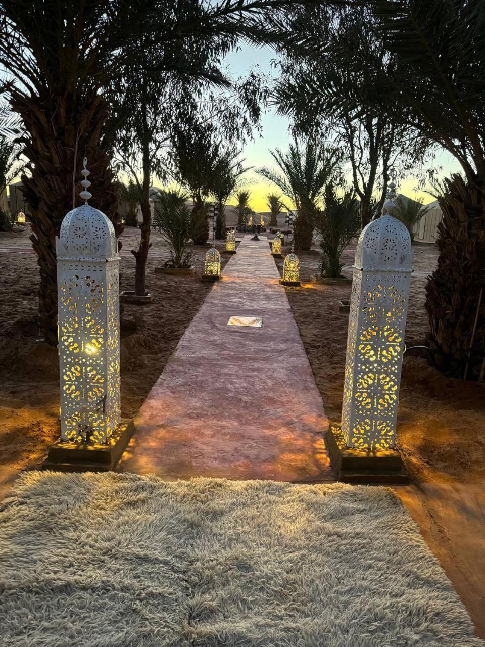 Erg Chebbi Sahara Camp Hotel Merzouga Bagian luar foto